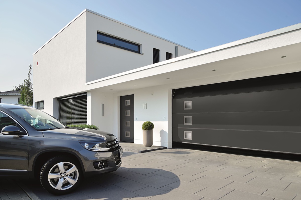 Czyste Powietrze – Dofinansowanie na drzwi zewnętrzne i bramy garażowe w 2023 roku.